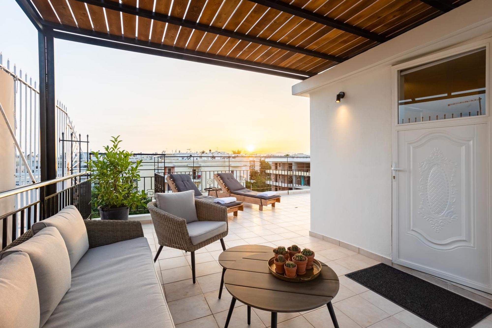 Villy'S Comfort Zone Apartments Kalamata Exterior photo